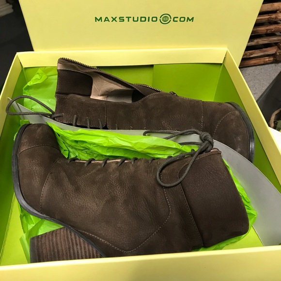 MAXSTUDIO Brown ankle booties size 7.5 - Picture 2 of 8
